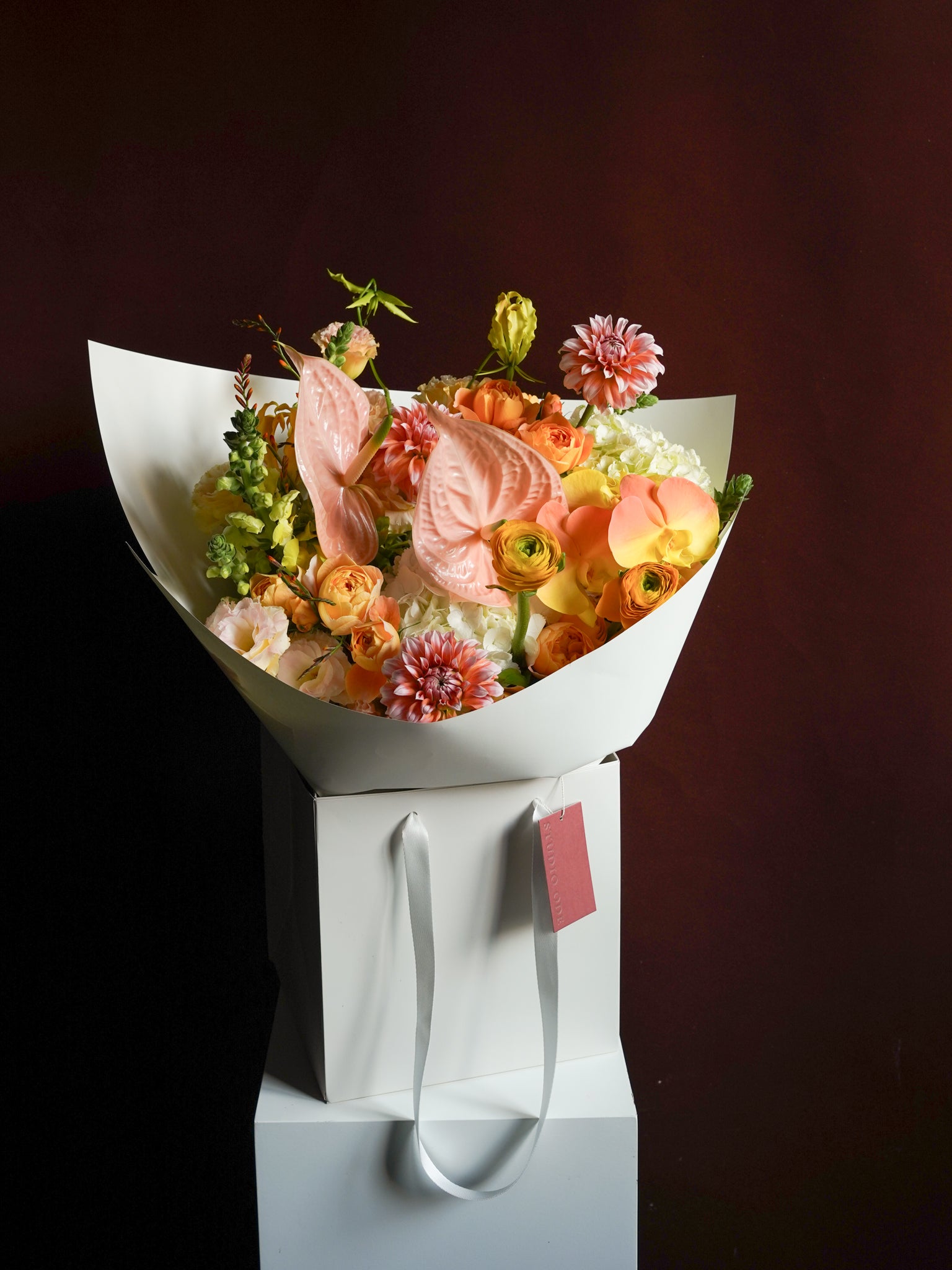 Studio Ode The Pick-Me-Up bright cheerful floral bouquet gift Hong Kong
